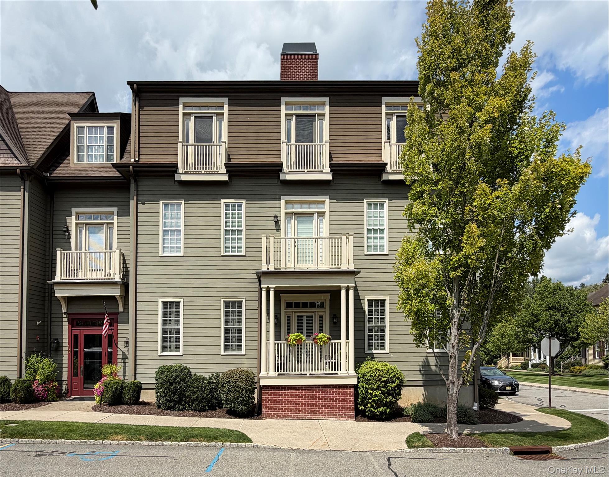 19 Cropsey Street 1 D — photo