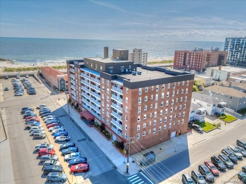 55 Monroe Boulevard 5-R — photo