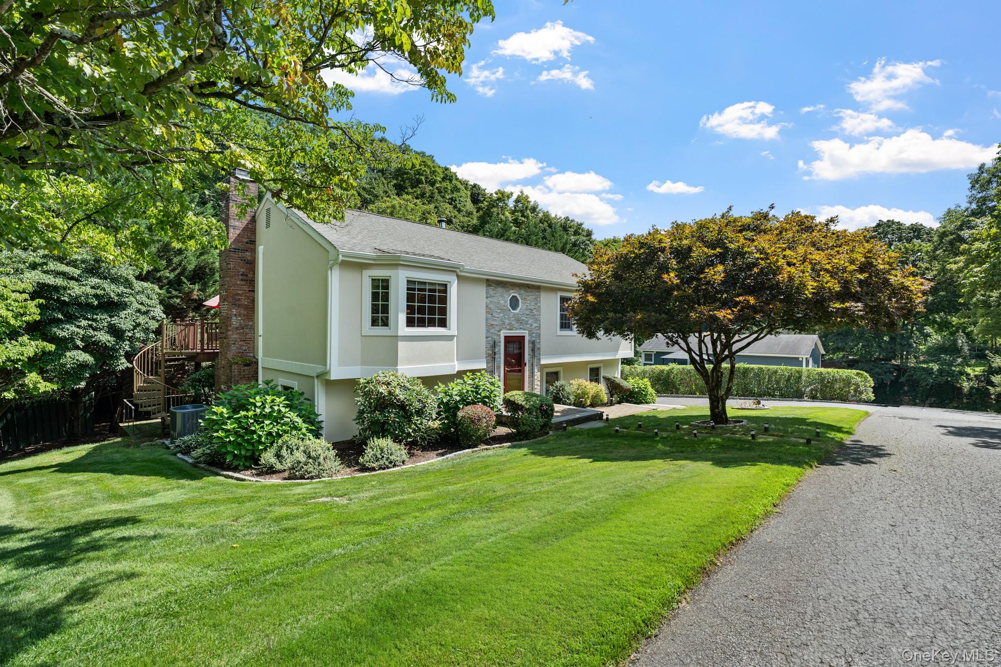 3 Douglas Drive — photo