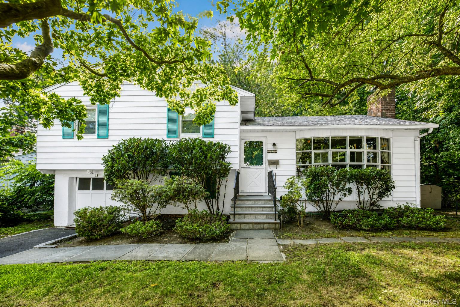 13 Vista Place — photo