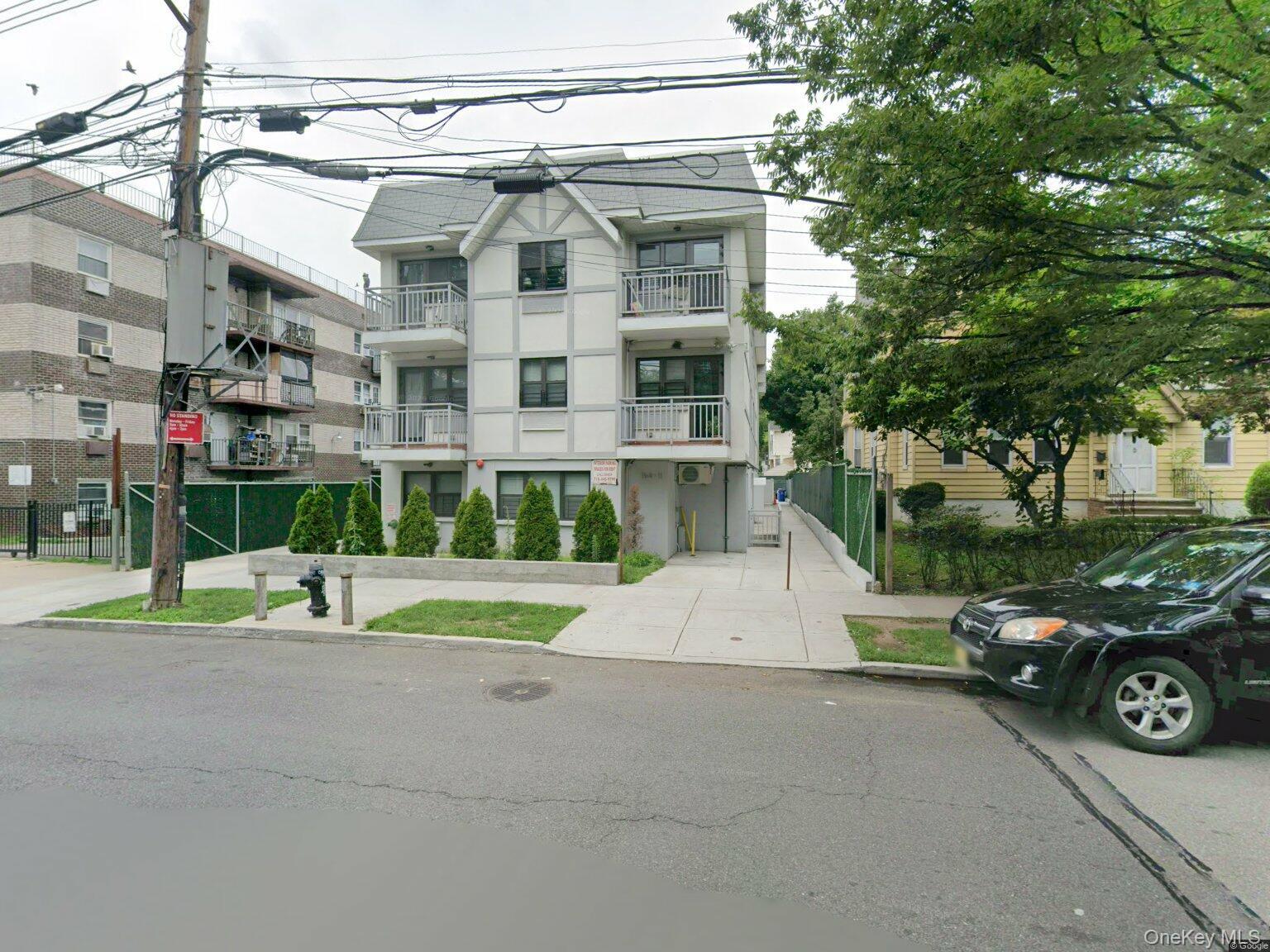 16411 Highland Avenue — photo