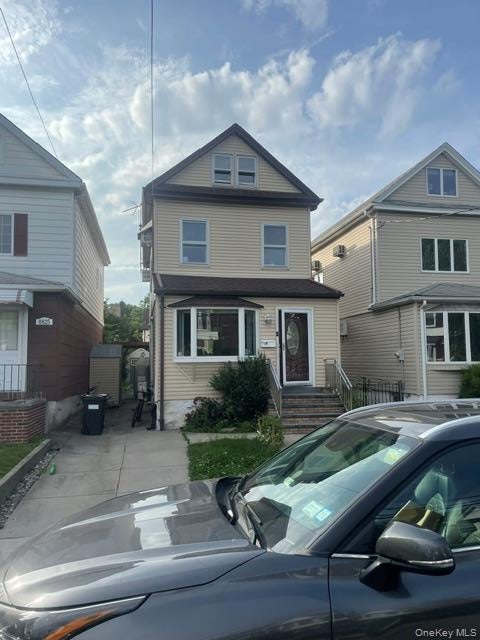 88-27 Aubery Ave. — photo