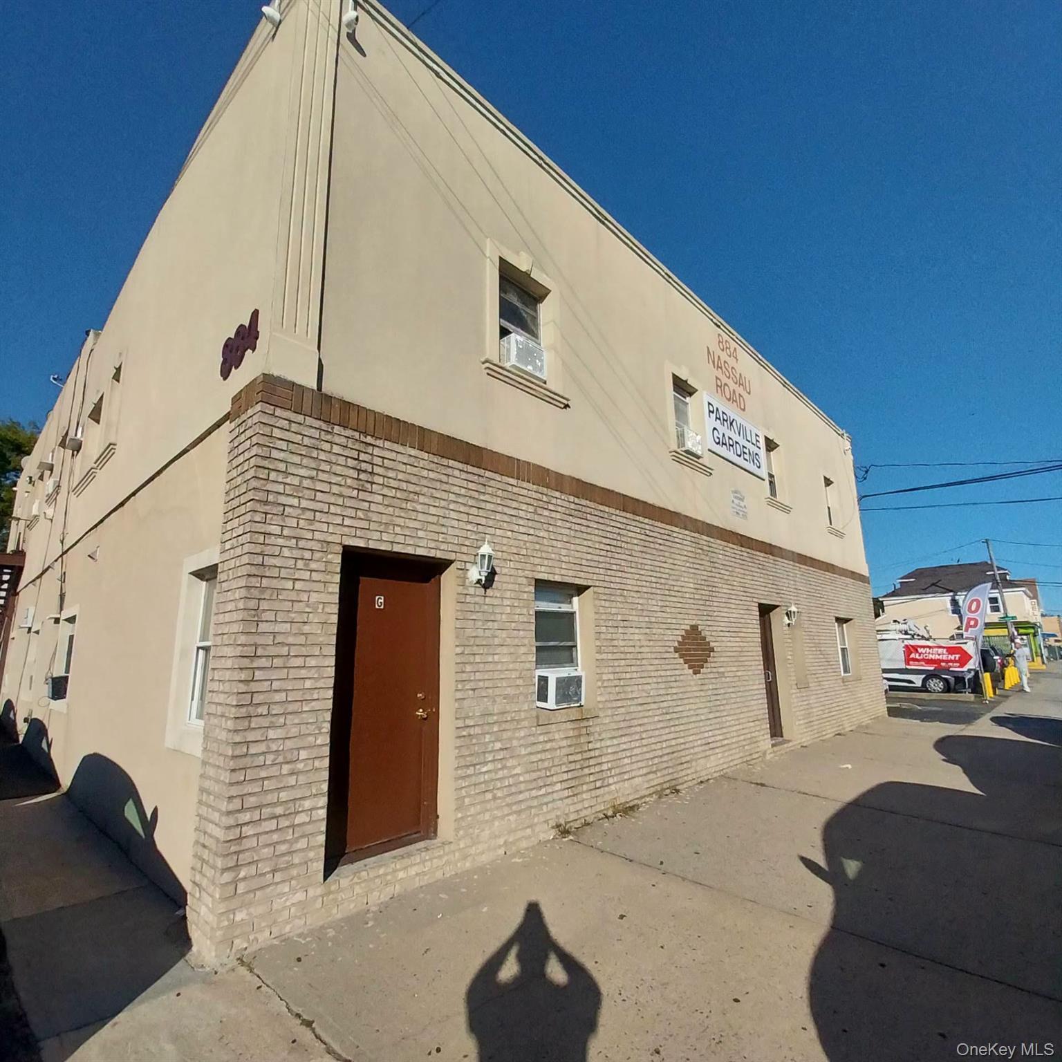 884 Nassau B — photo
