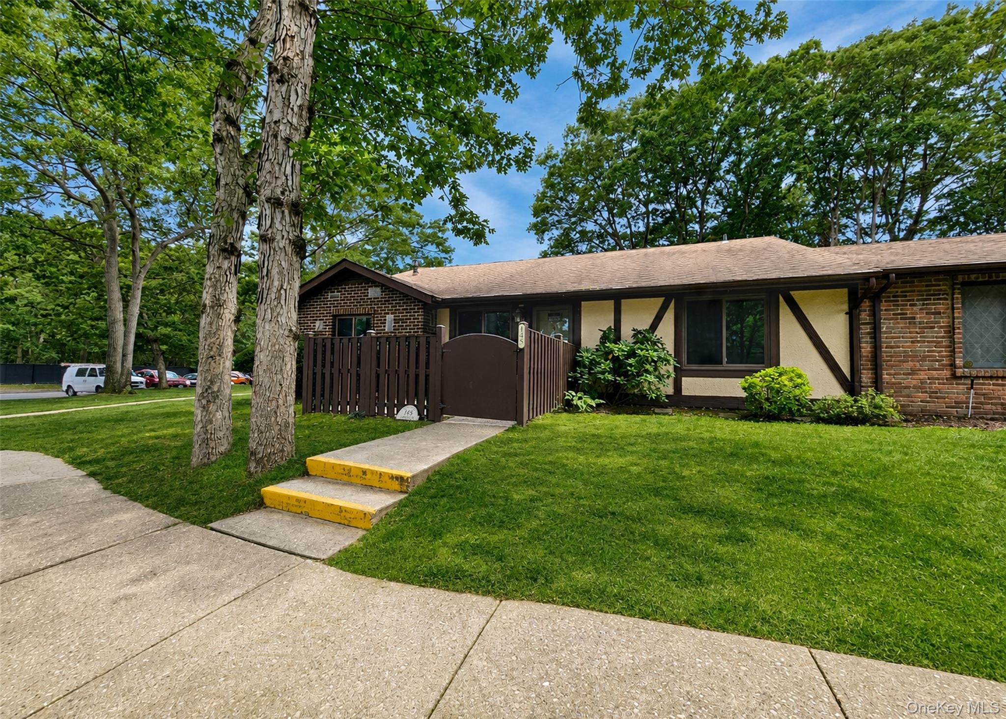 145 Cambridge Drive — photo