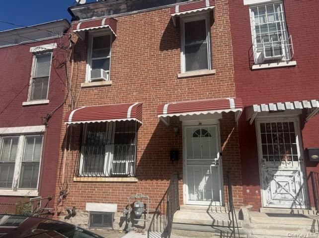 30 Saratoga Avenue — photo