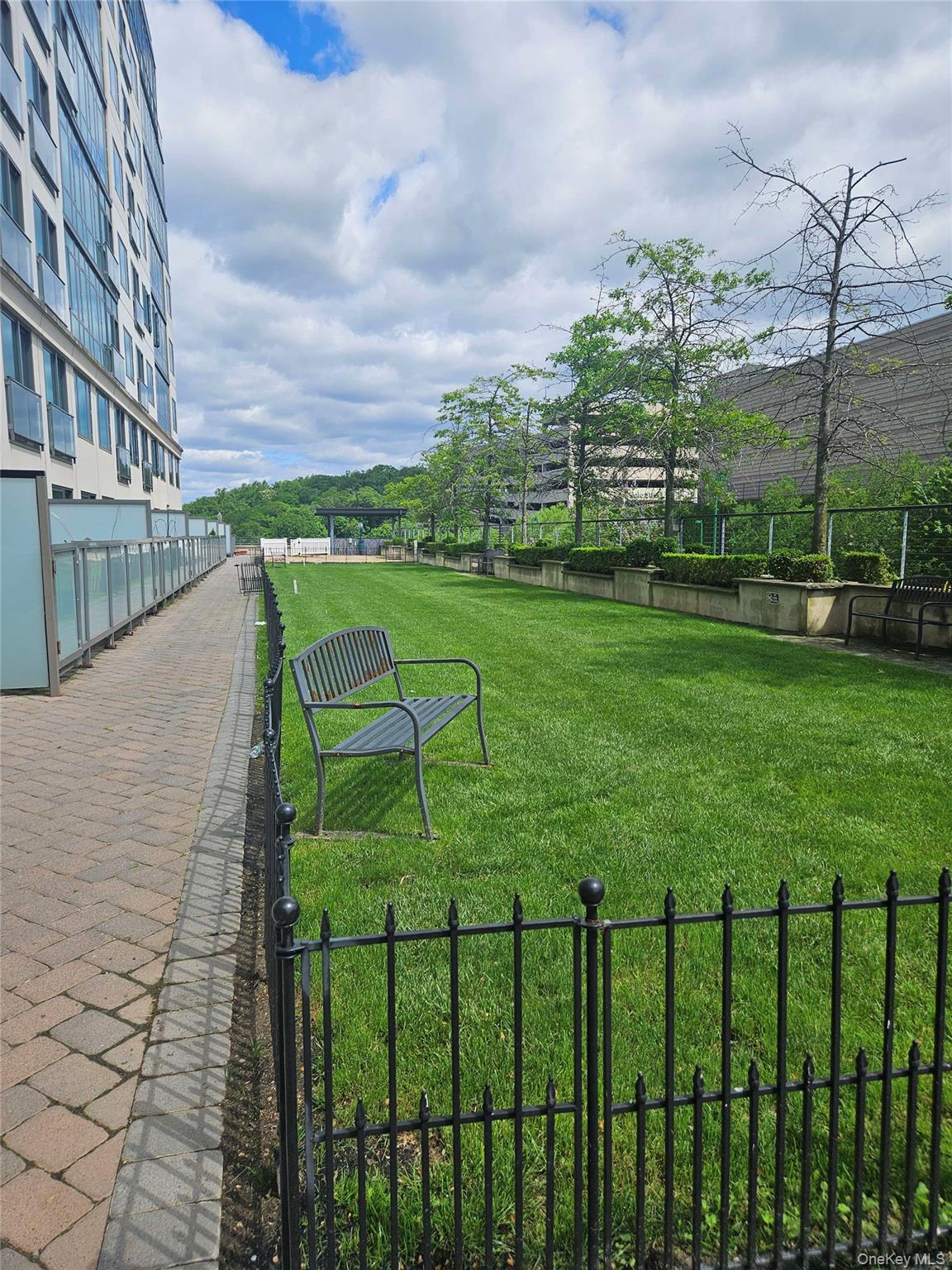 701 Ridge Hill Boulevard Pha — photo