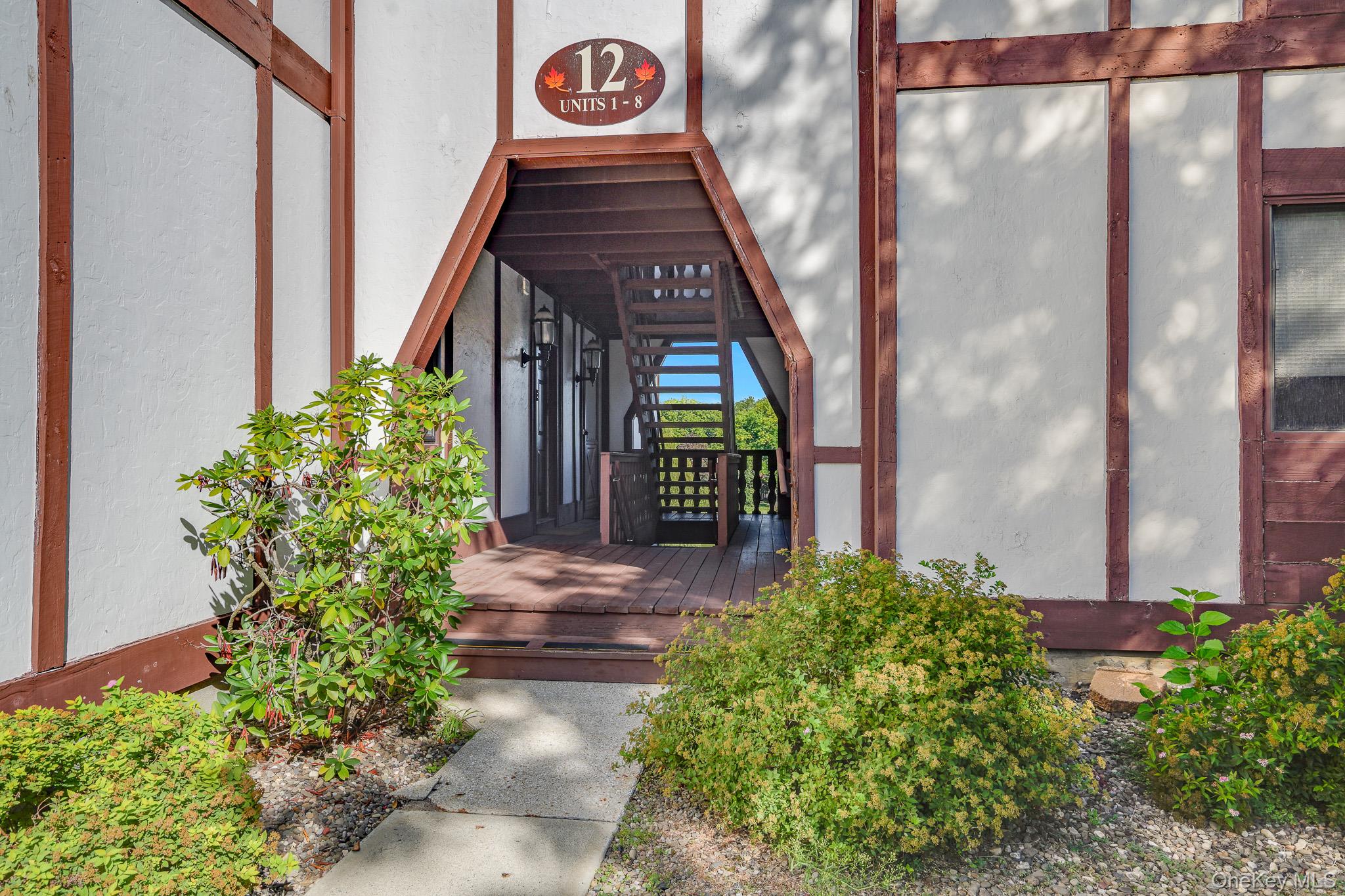 12 Skyline Drive 8 — photo