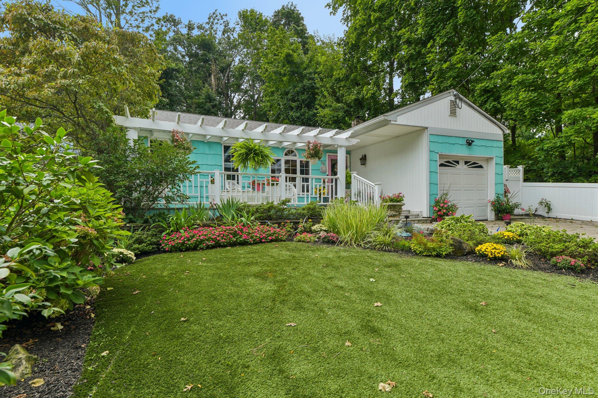 28 Forest Drive — photo
