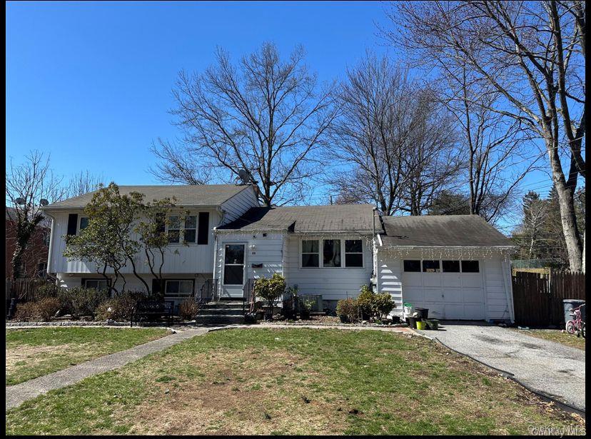 182 N Middletown Road — photo