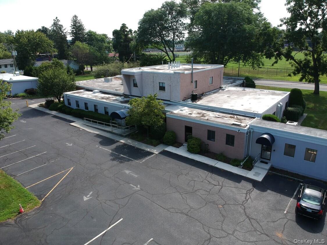 216 Congers Road Building 1 — photo