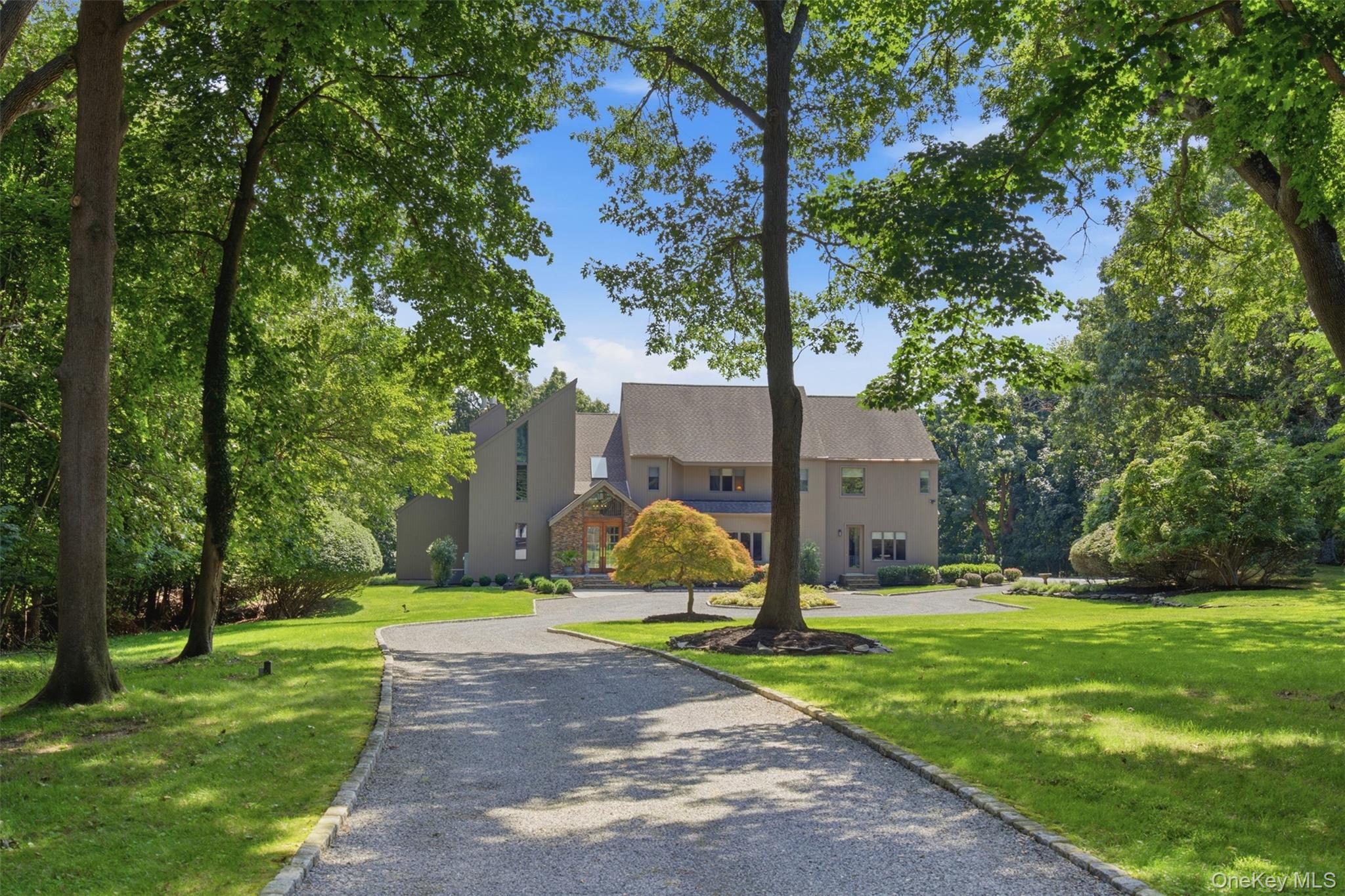 6 Target Rock Drive — photo
