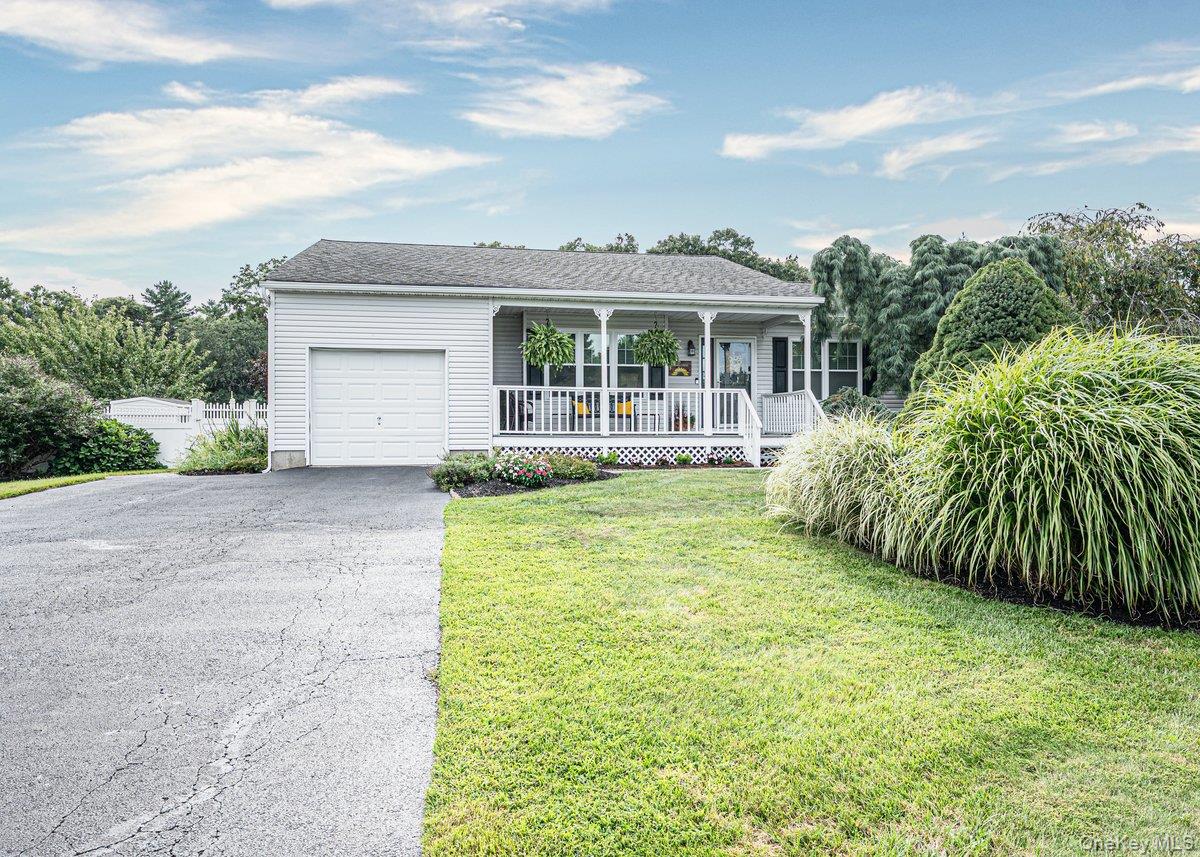 39 Creekside Drive — photo