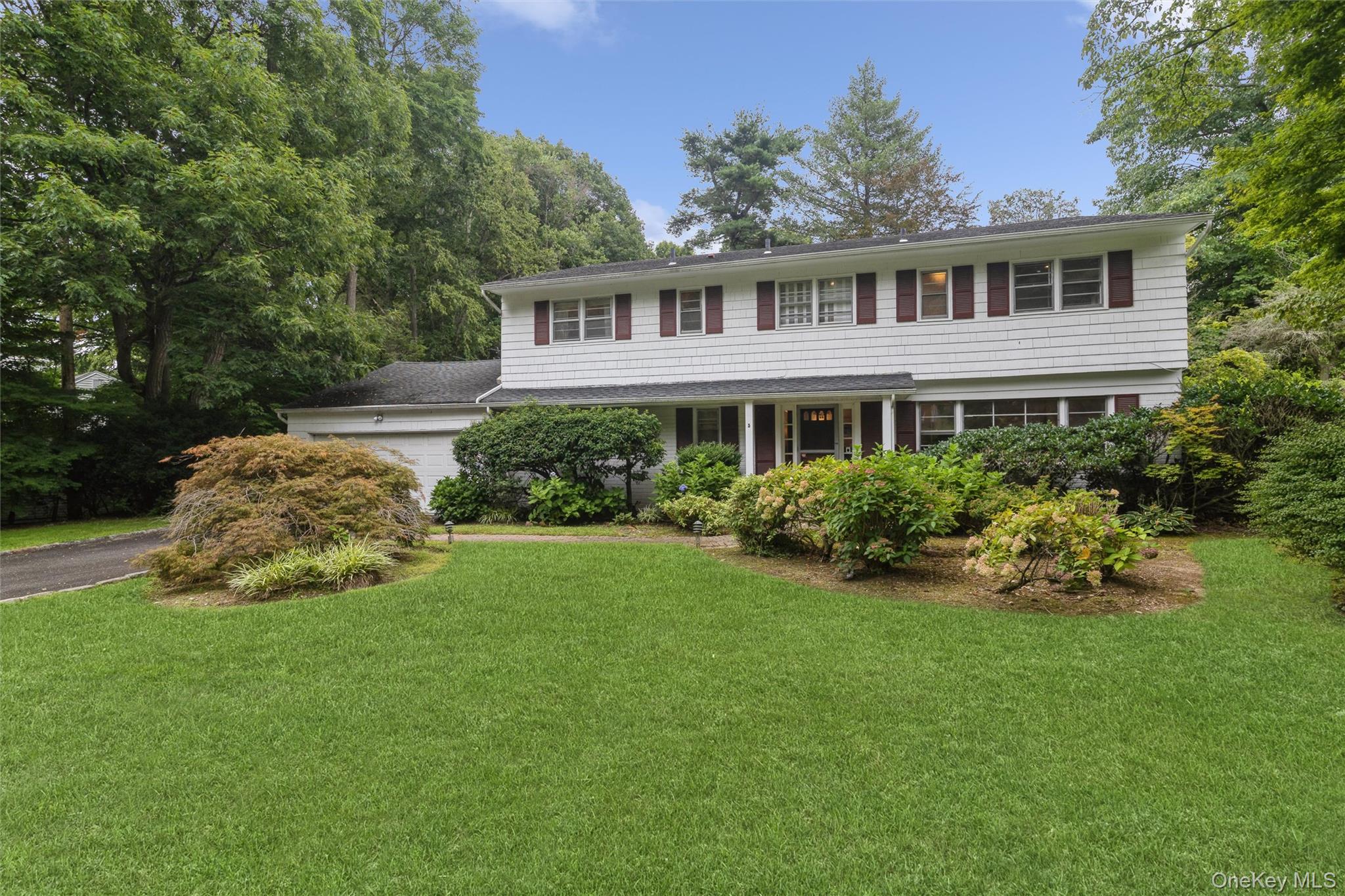 5 Hemlock Drive — photo