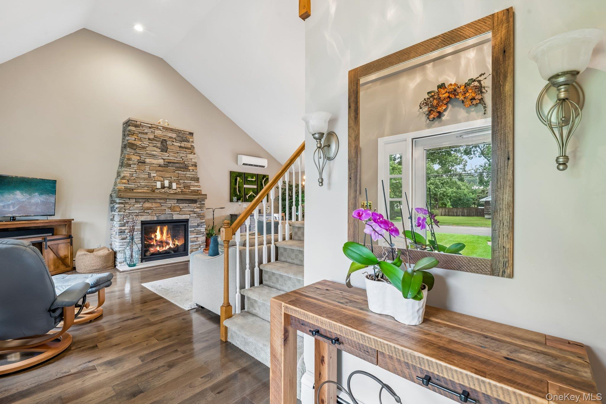 302 Maple Avenue, Patchogue, NY 11772 — photo 3