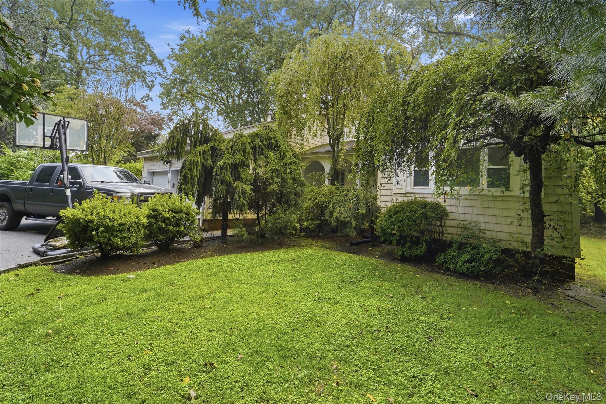 33 Andover Road — photo
