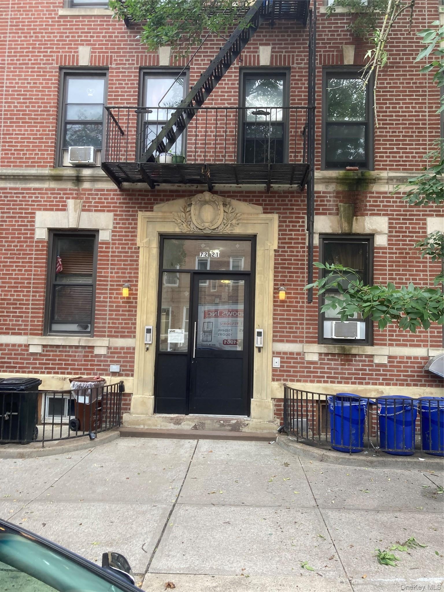 7221 67th Street — photo