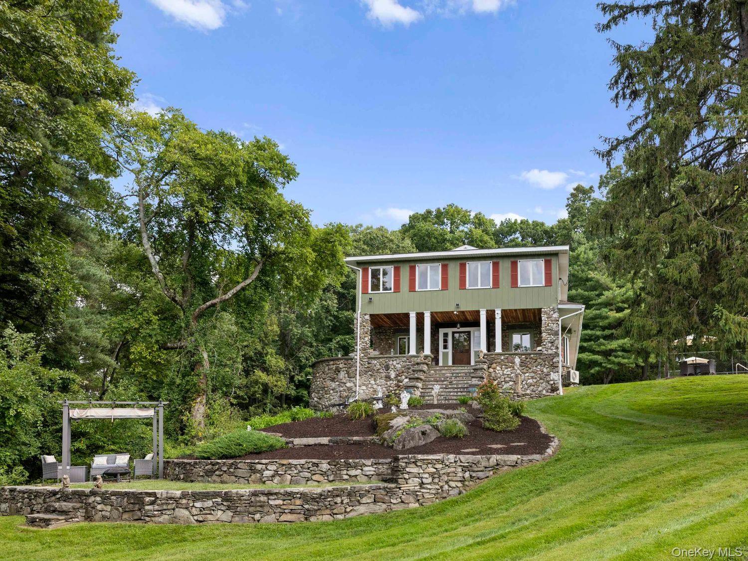 90 New Paltz Road — photo