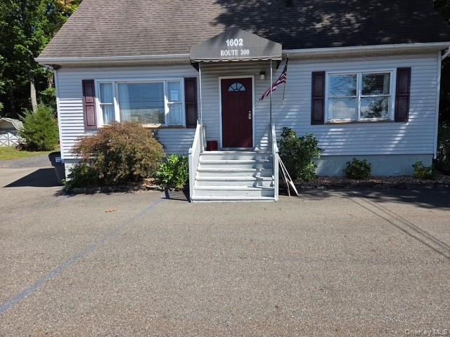 1602 Route 300 — photo