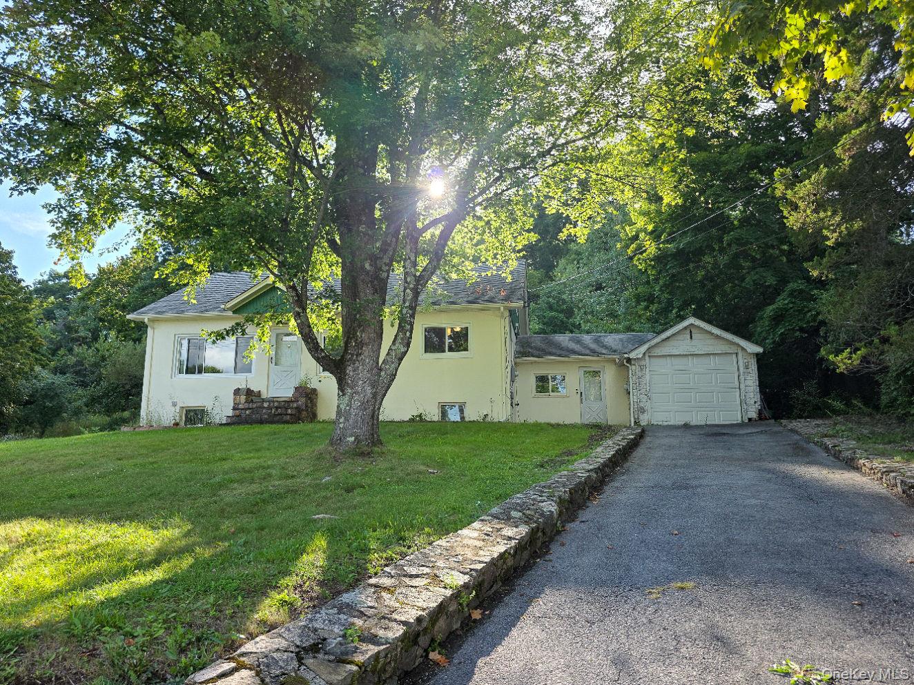 141 W Mombasha Road — photo