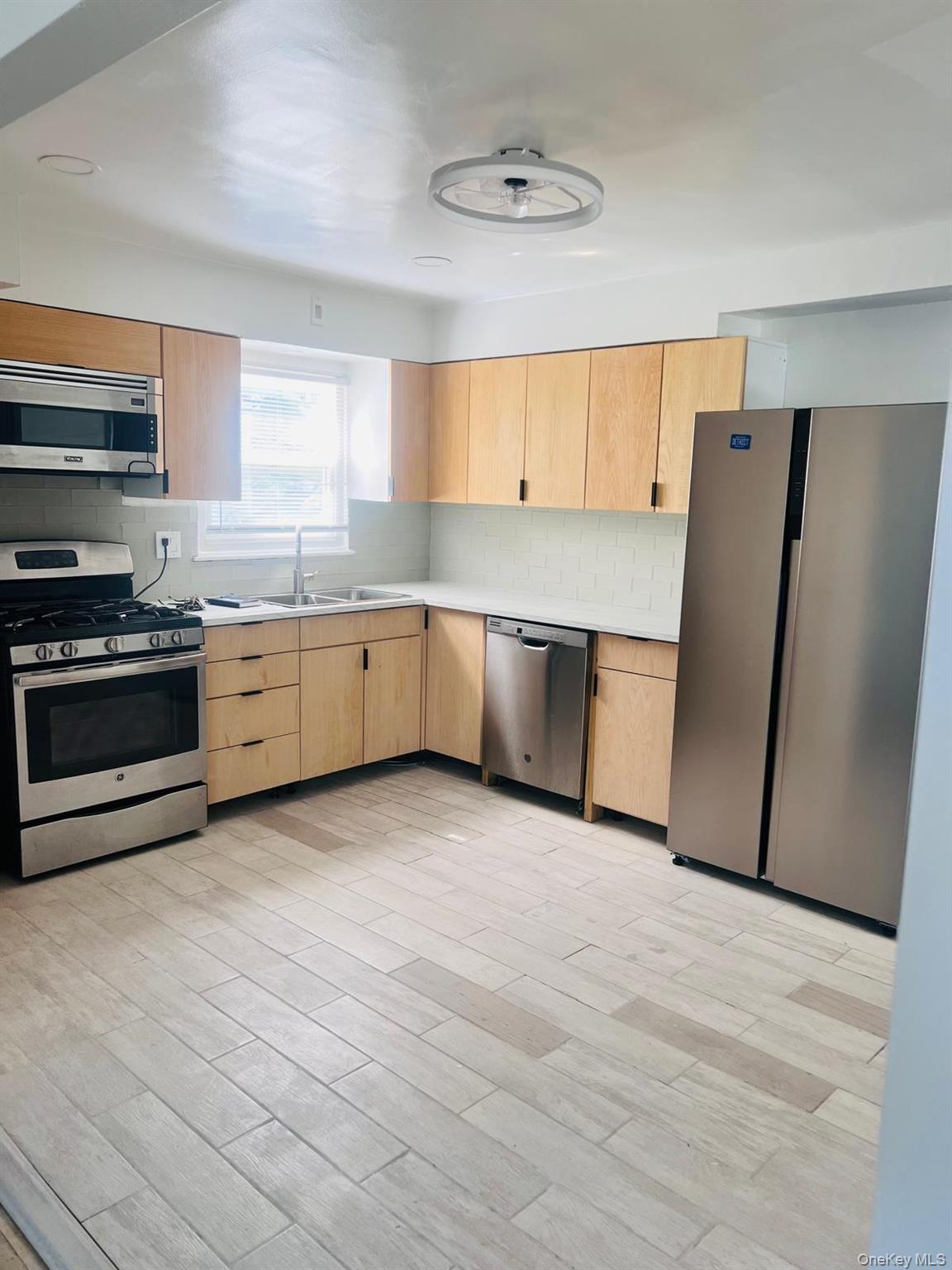 2540 Far Rockaway Boulevard 1 — photo
