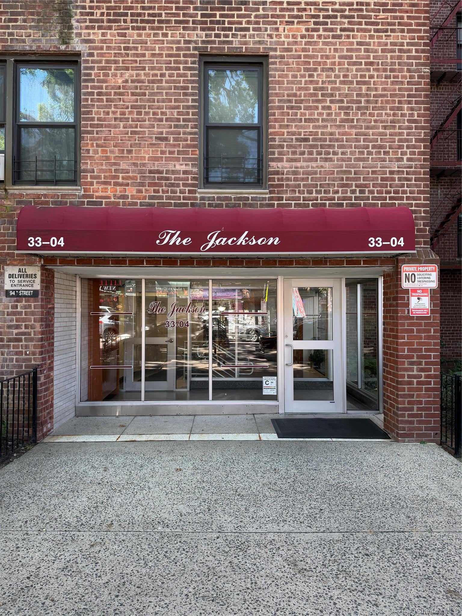 33-04 Junction Blvd 6L — photo