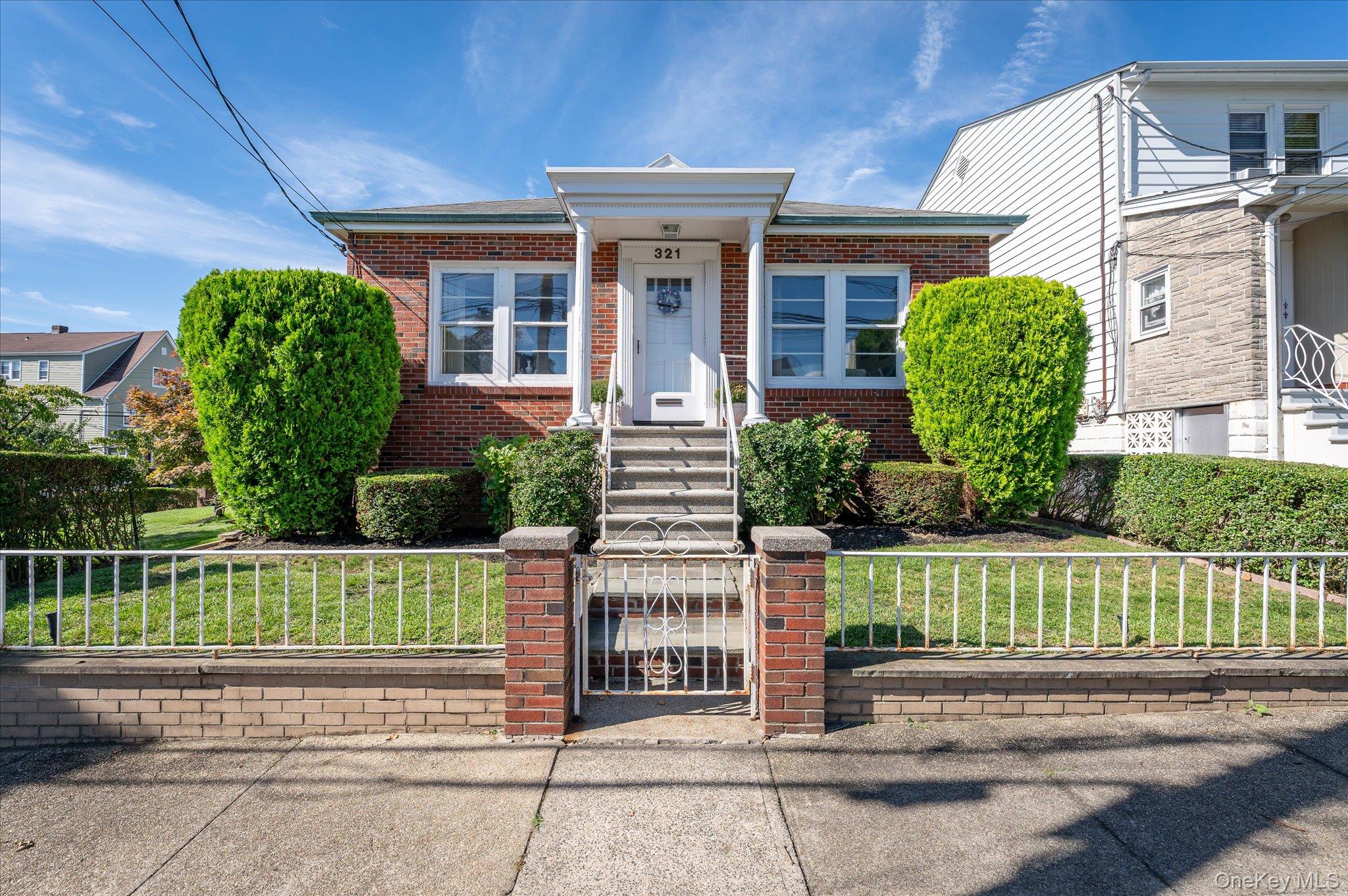 321 Hayward Street — photo