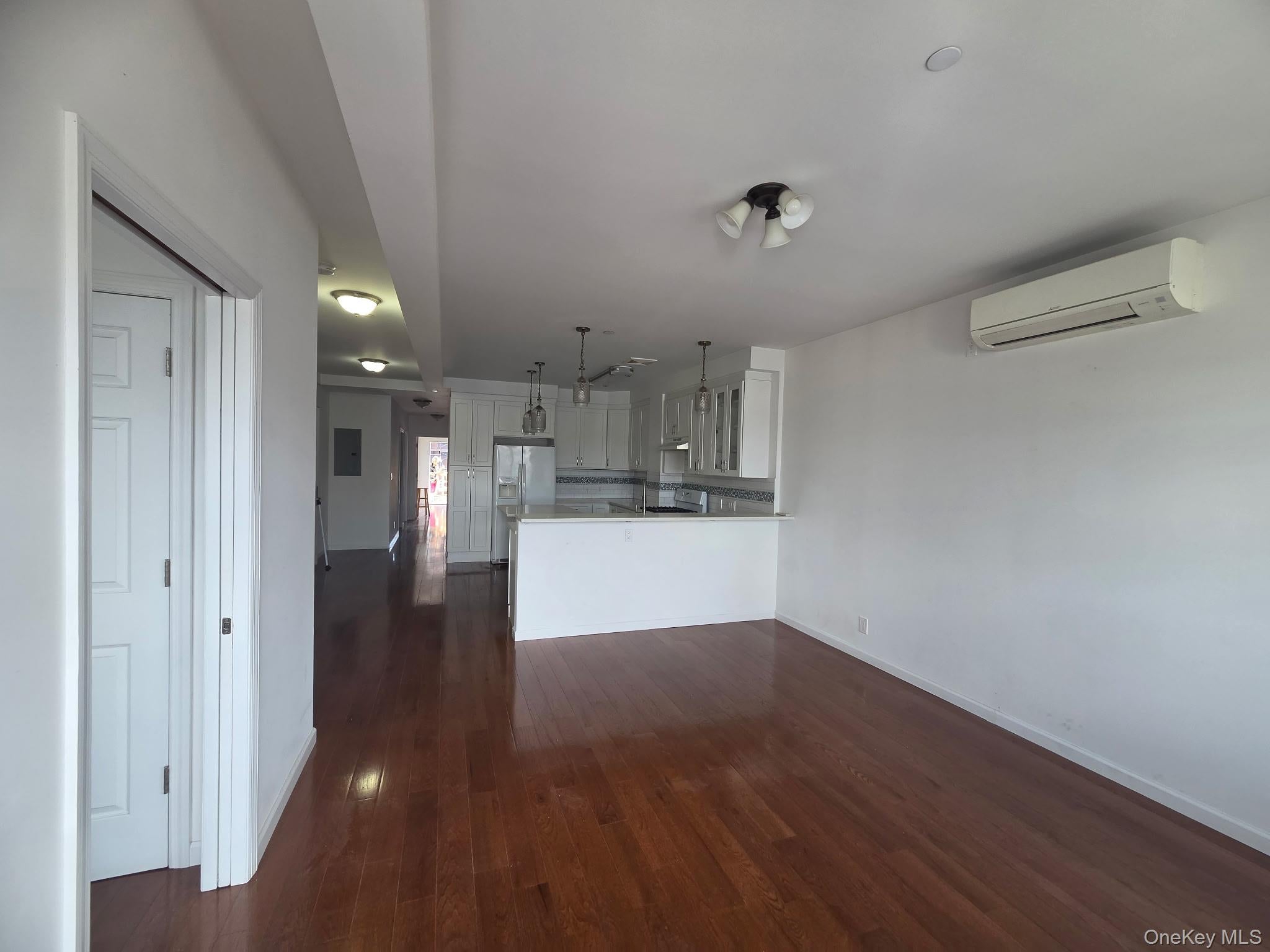 4043 97th Street 4th Floor — photo