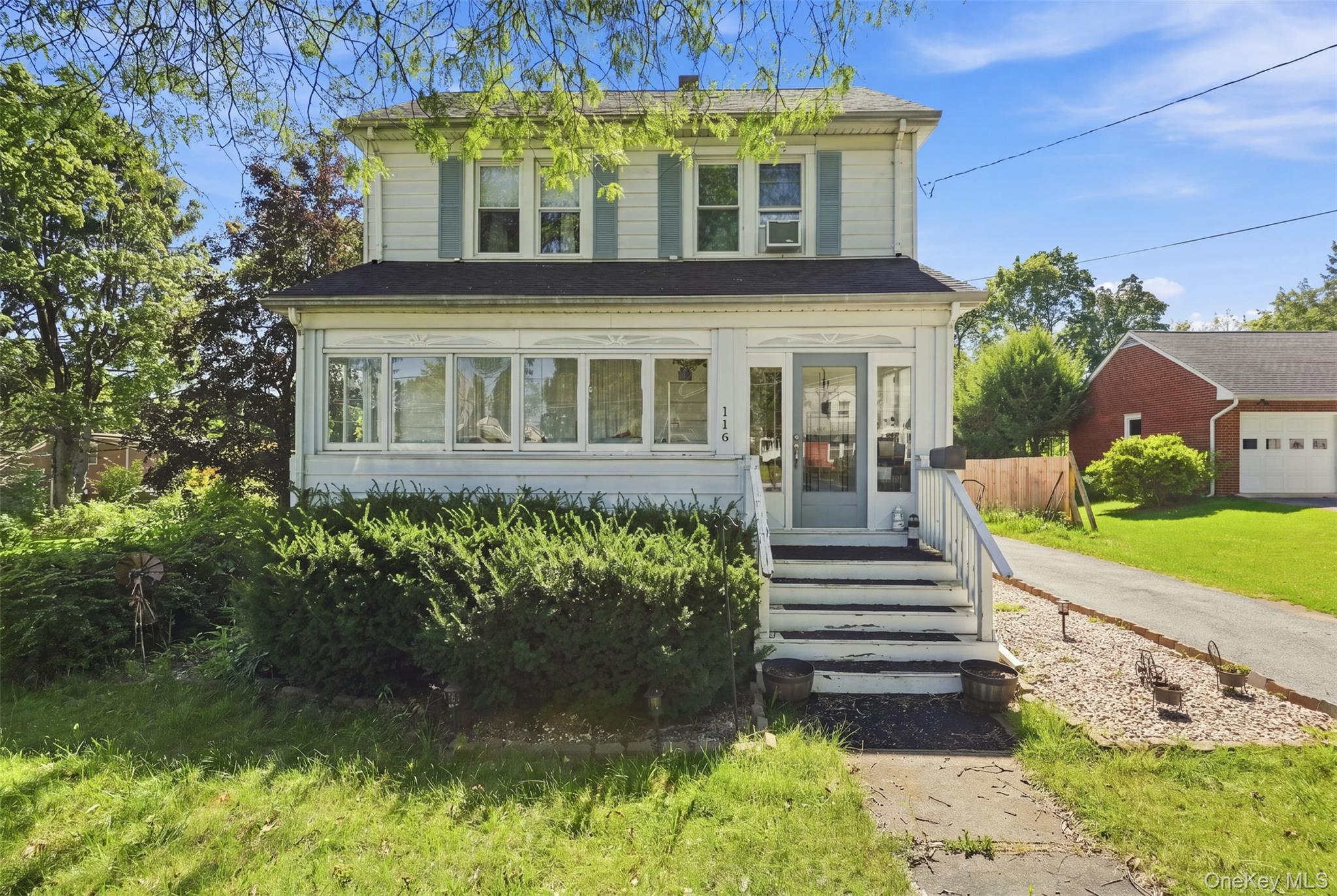 116 E Cedar Street — photo