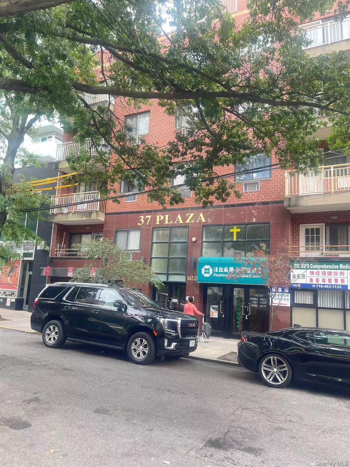 142-28 37th Avenue 2C — photo