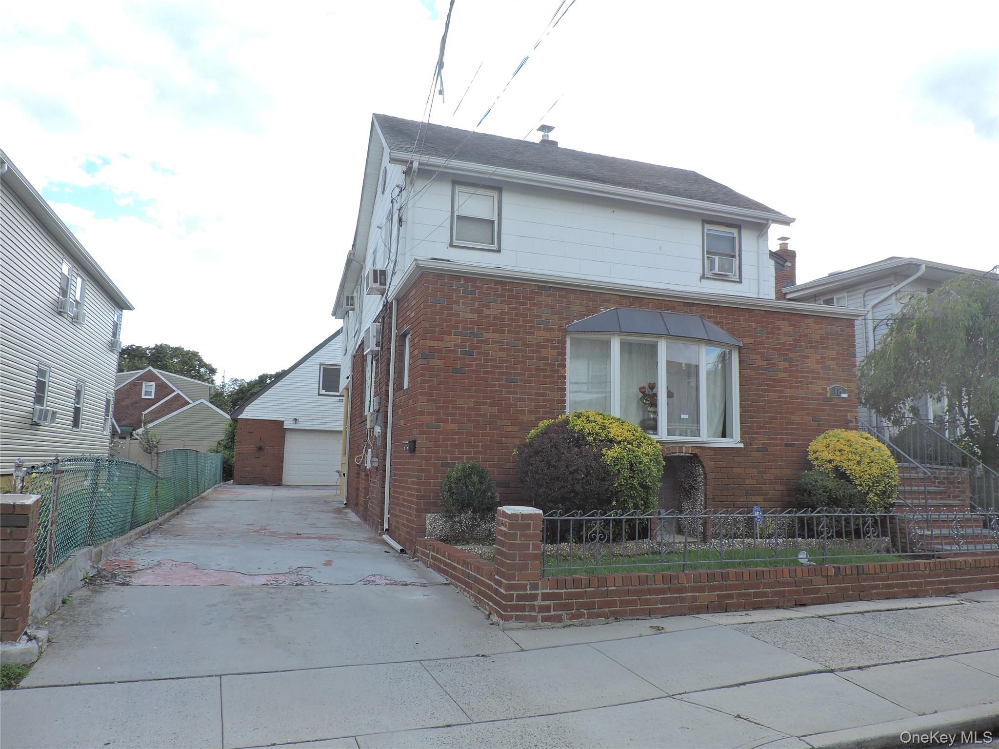 18 Leach Street — photo