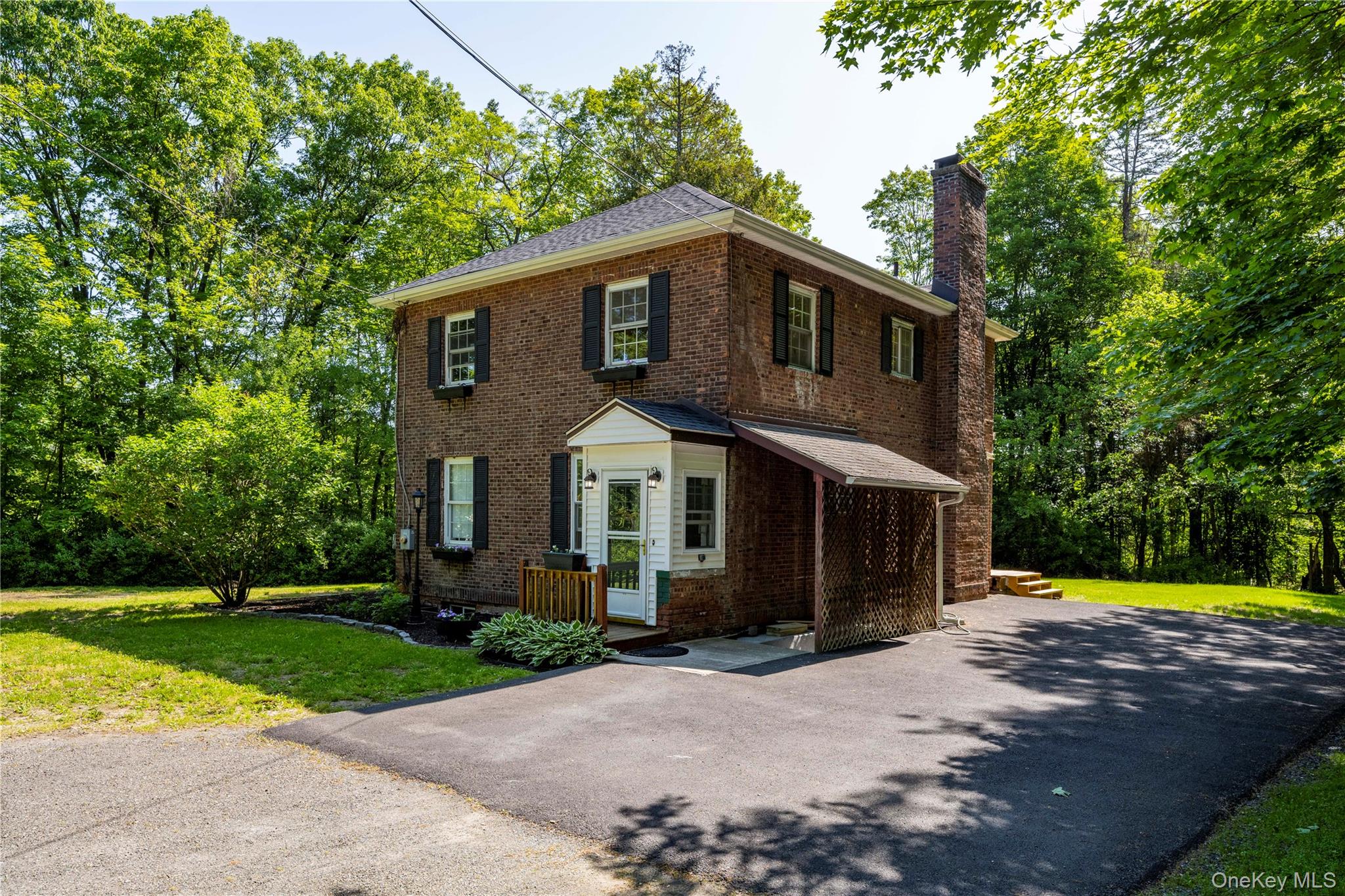 43 Leslie Road — photo
