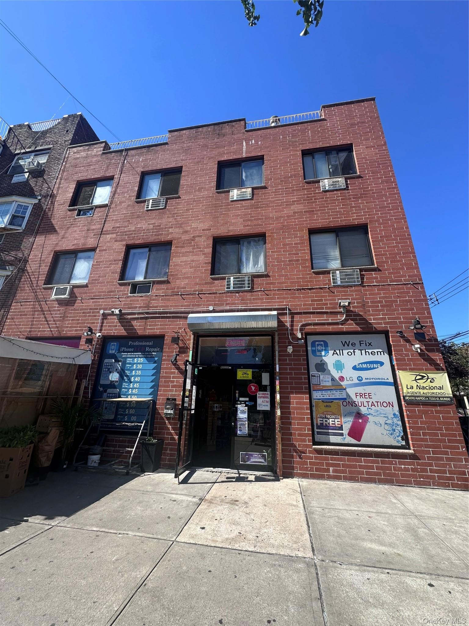 107-22 37 Drive — photo