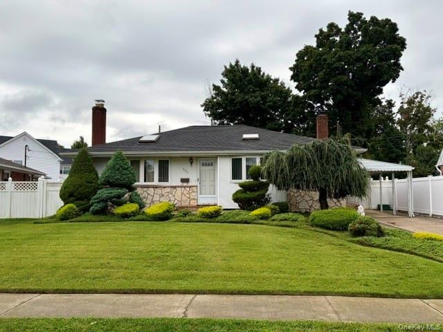 392 Coleridge Street — photo