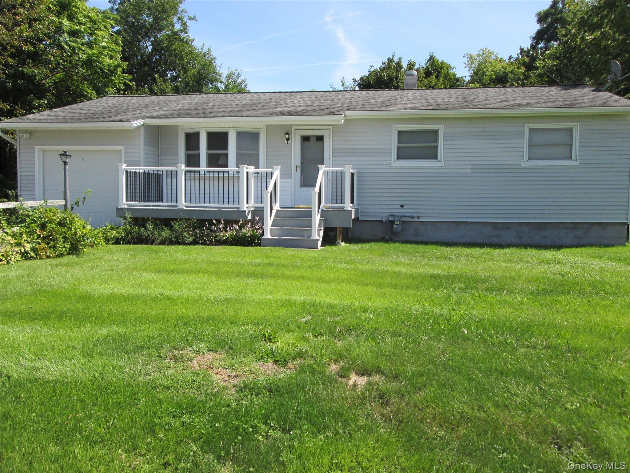 4 Barbara Lane — photo