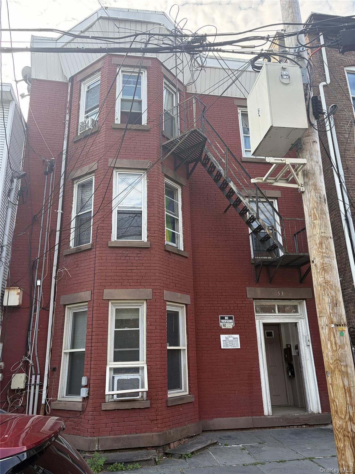53 Carpenter Avenue — photo
