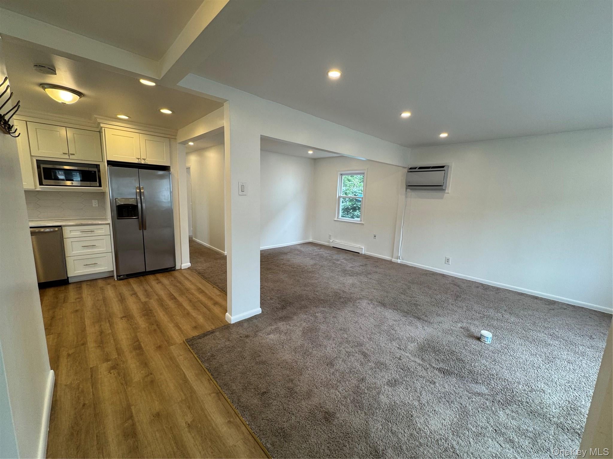 25401 Pembroke Avenue Ground Duplex — photo