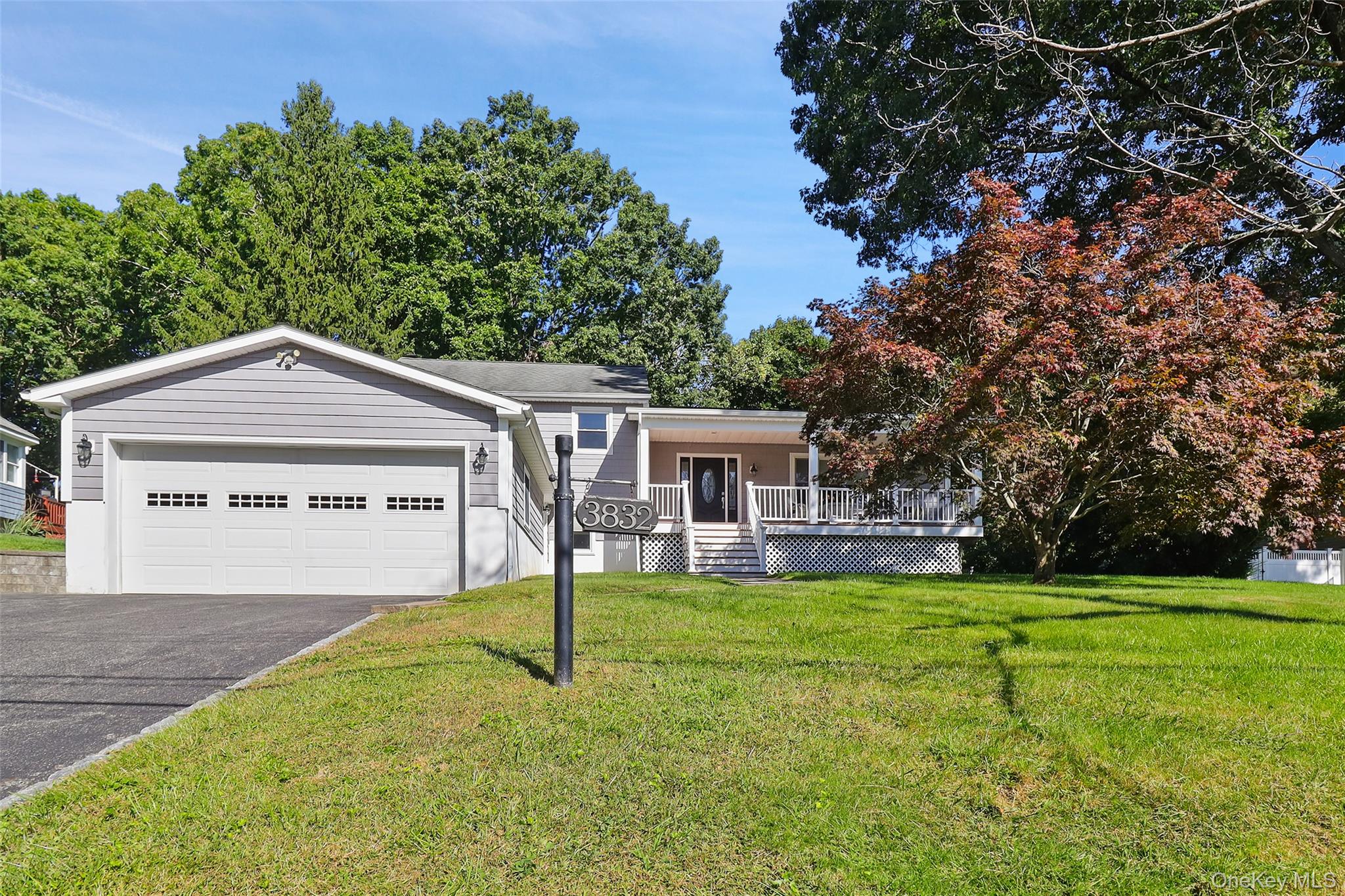 3832 Valleyview Street — photo