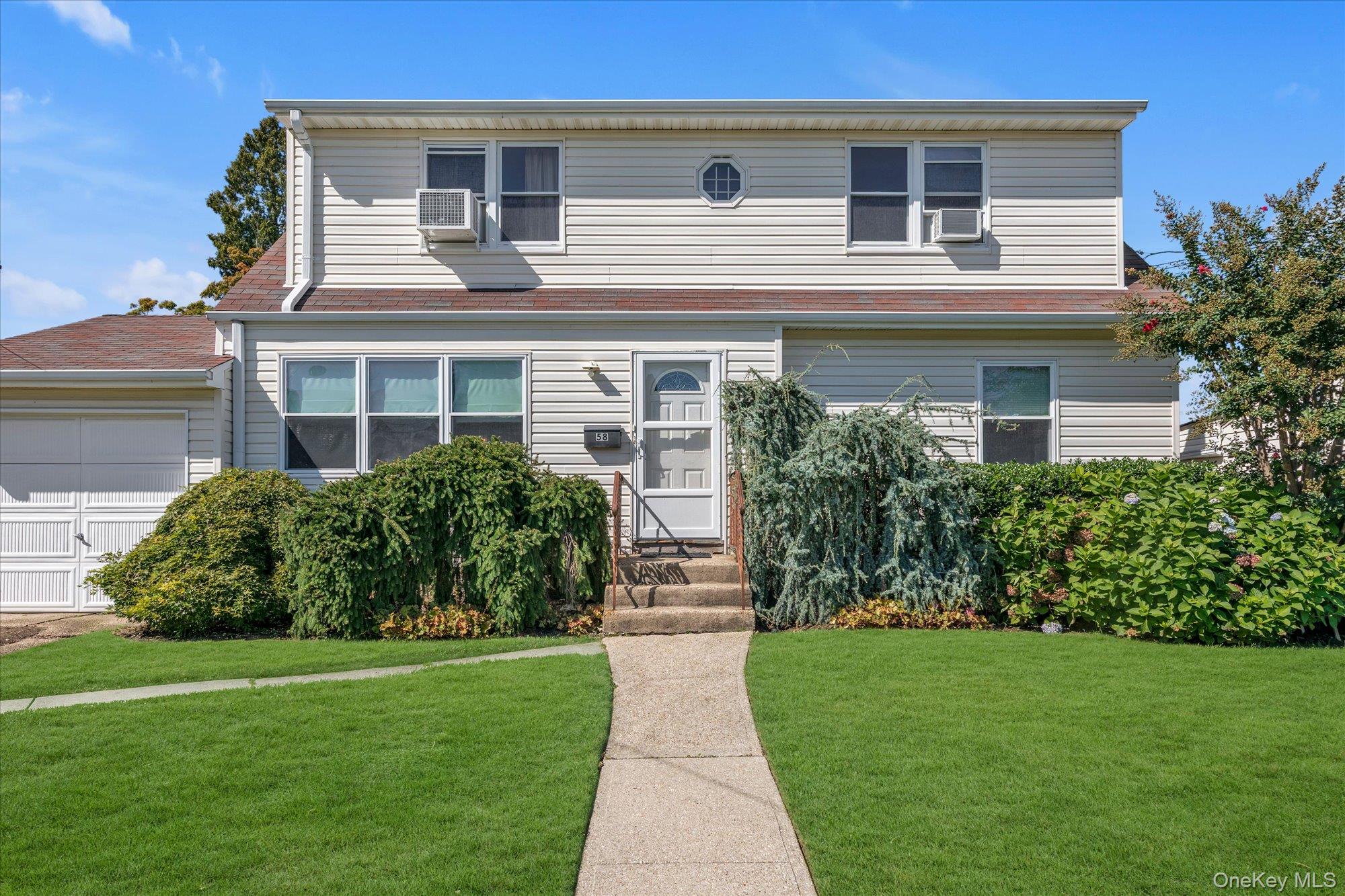 58 Elm Street — photo