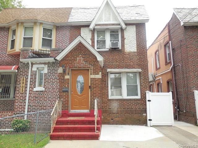89-07 Vanderveer Street — photo