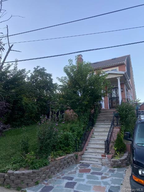 85-25 Kendrick Place — photo
