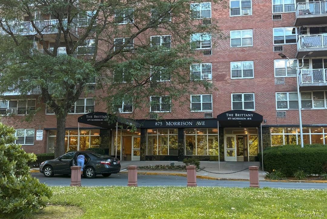 875 Morrison Avenue #1B — photo