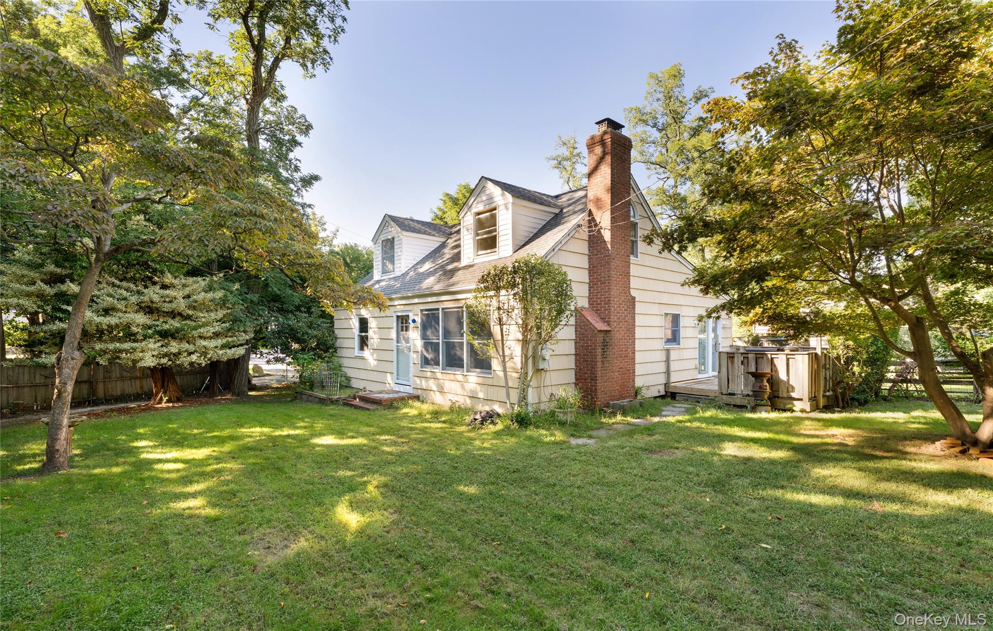 4 Acacia Road — photo