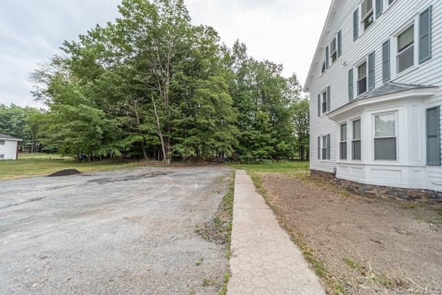 95 Glen Wild Road 303 — photo