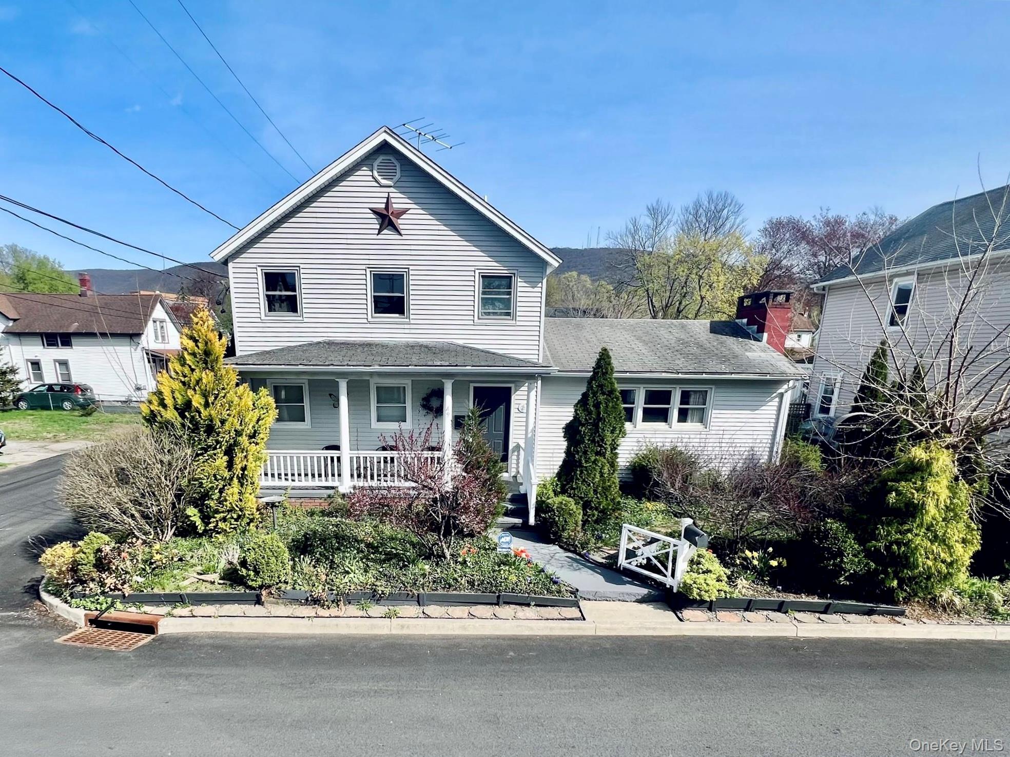 49 N Chestnut Street — photo