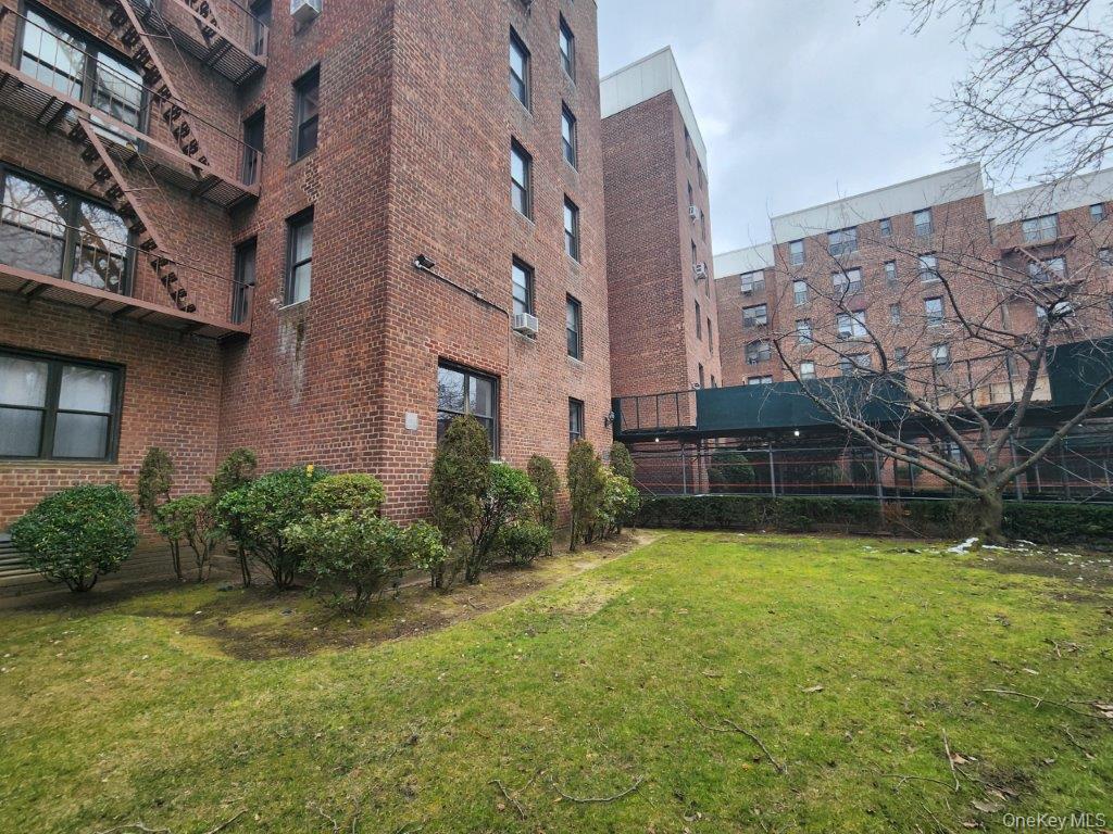 2251 Plumb 1st Street 6B — photo