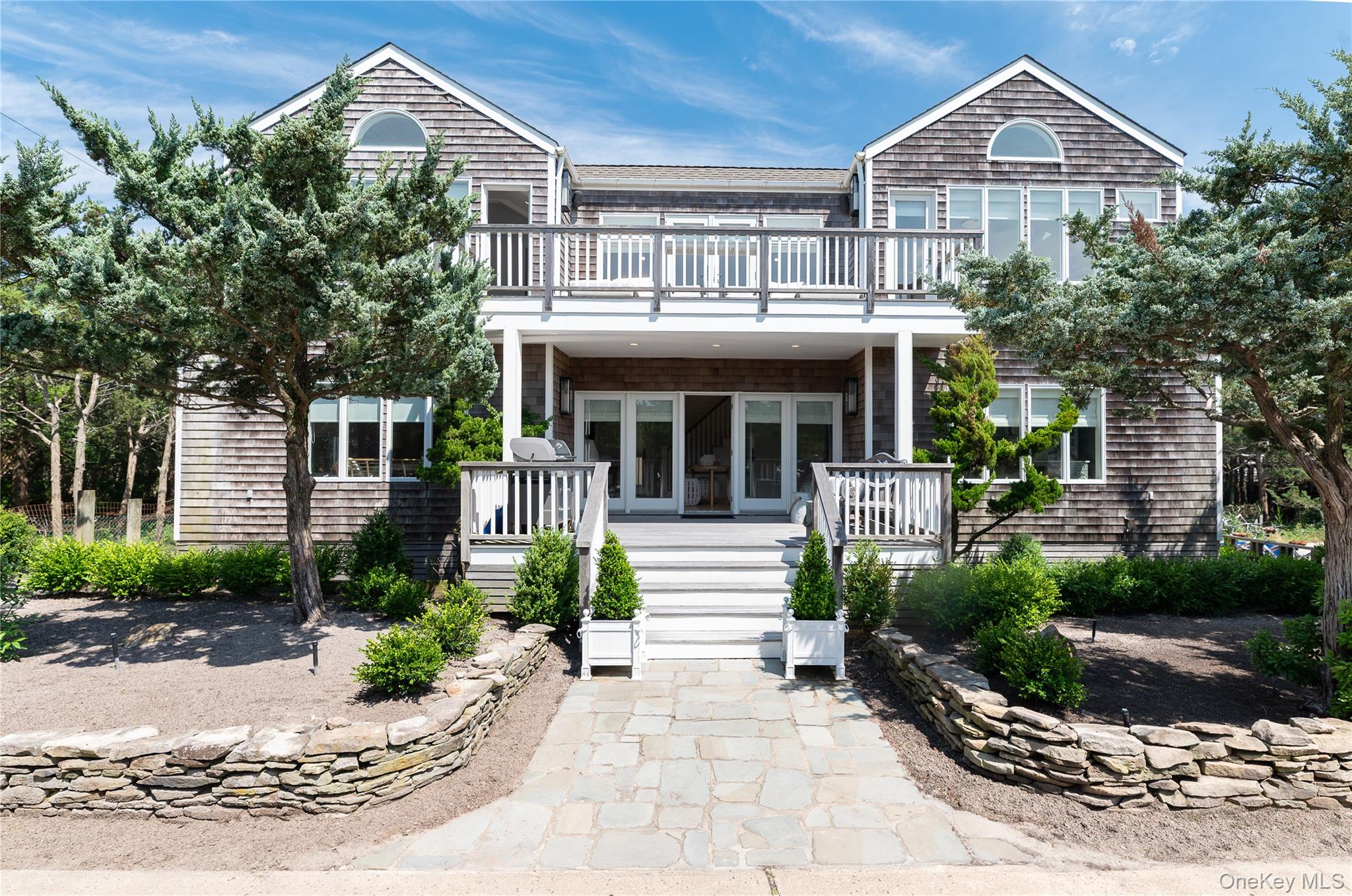 1005 Surf View — photo