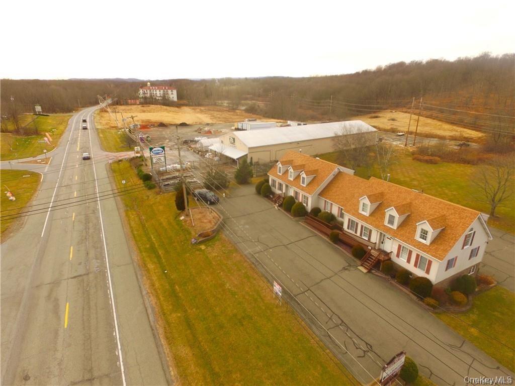 2927 Route 6 — photo