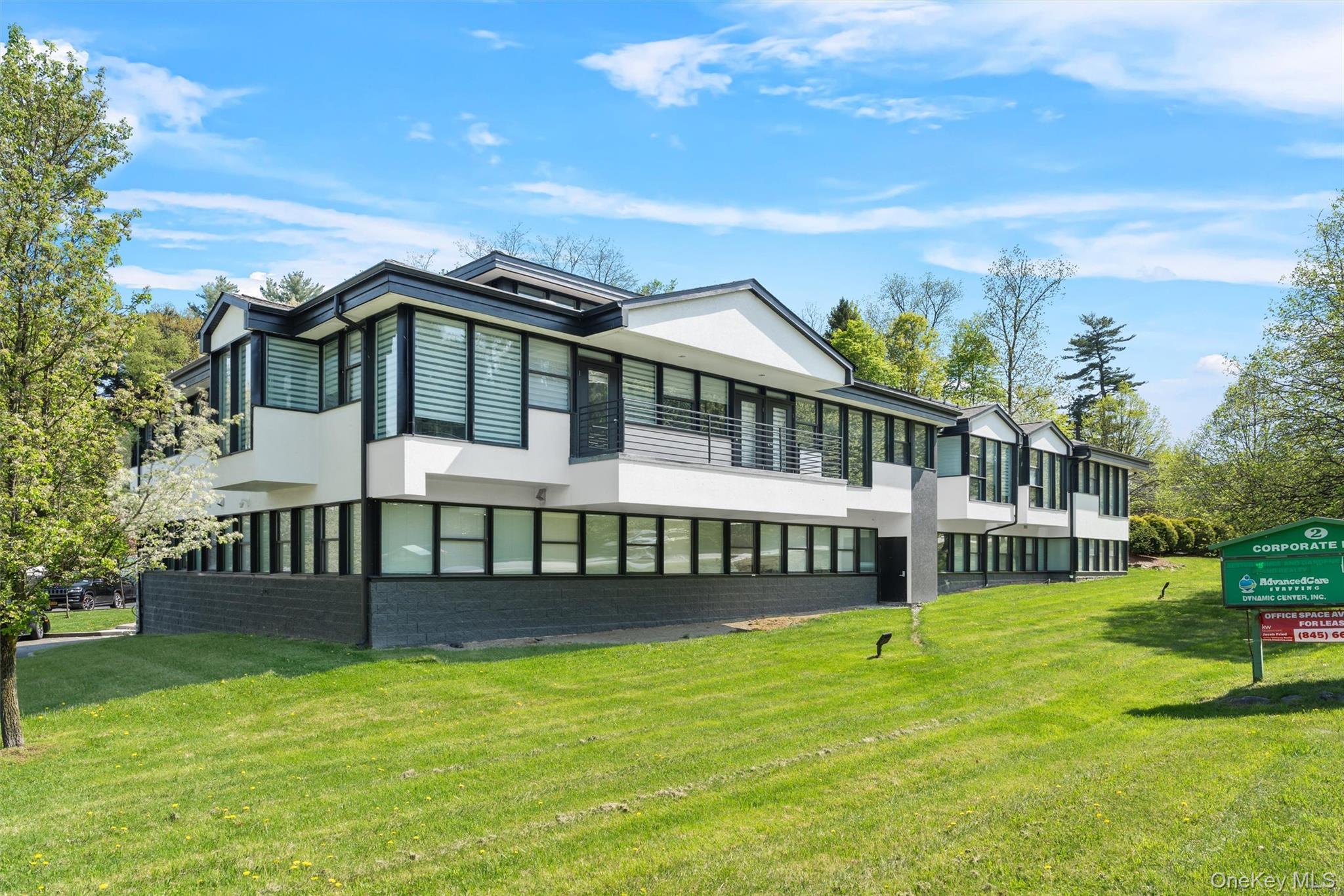 2 Corporate Drive Suite 201 — photo