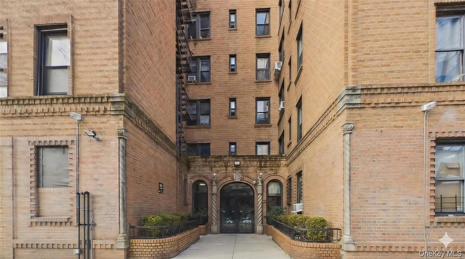 35-64 89th Street — photo