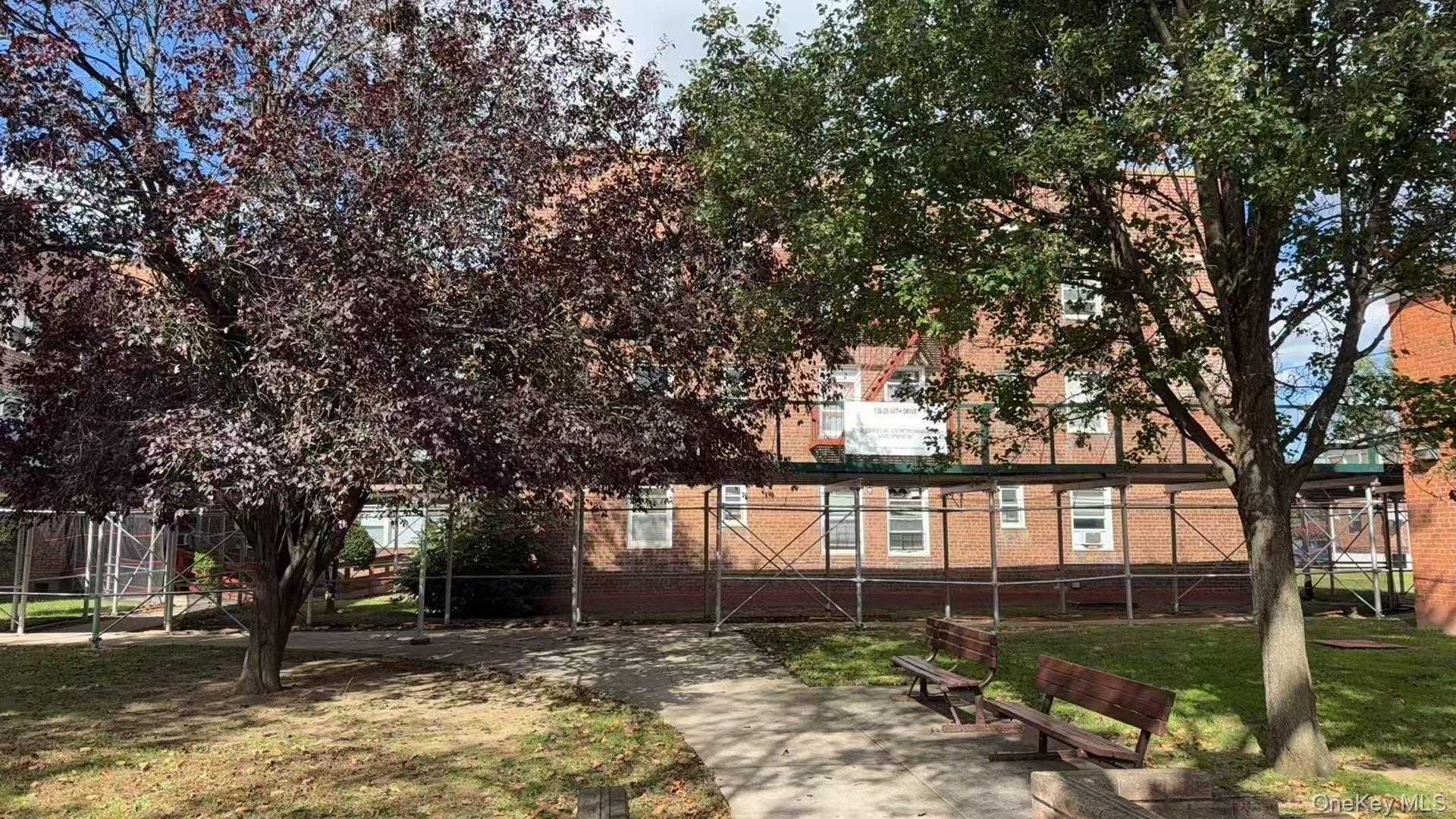 138-29 68th Drive 1C — photo